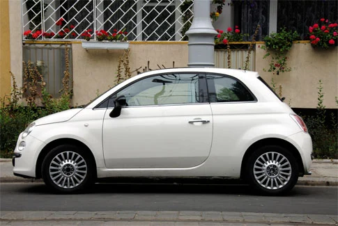 fiat 500 weißer Fiat 500 – Beispiel für Gebrauchtwagenankauf Bad Liebenwerda